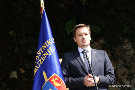 Spominska slovesnost v Češnjicah  (8)